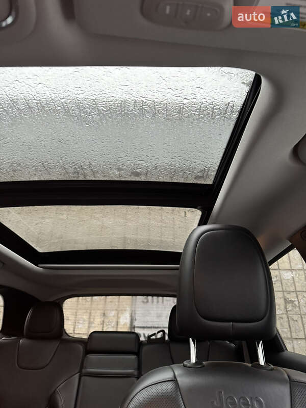 Внедорожник / Кроссовер Jeep Cherokee 2018 в Броварах