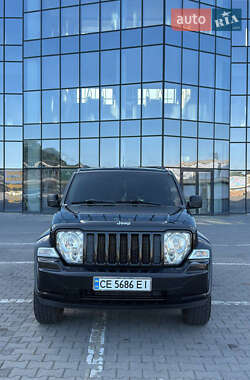 Внедорожник / Кроссовер Jeep Cherokee 2010 в Житомире