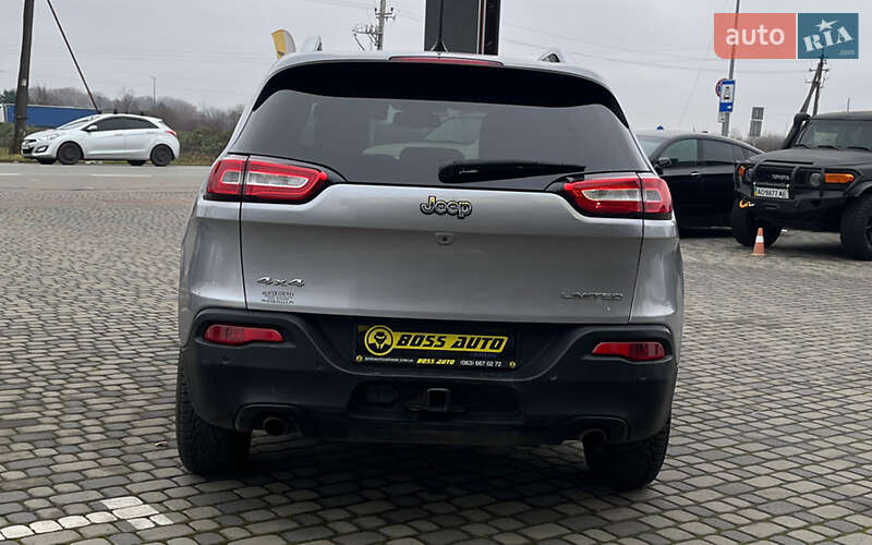 Внедорожник / Кроссовер Jeep Cherokee 2017 в Мукачево