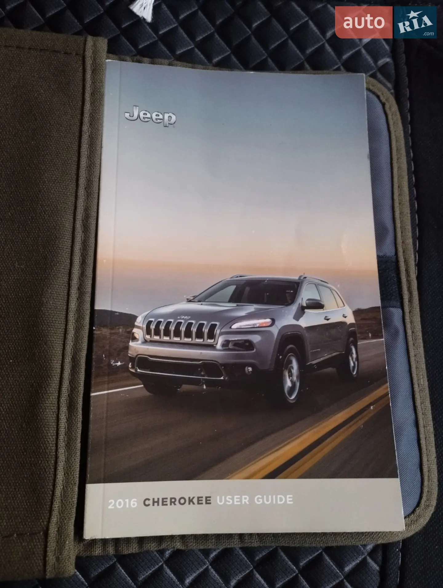2016 Jeep Cherokee - мініатюра 36