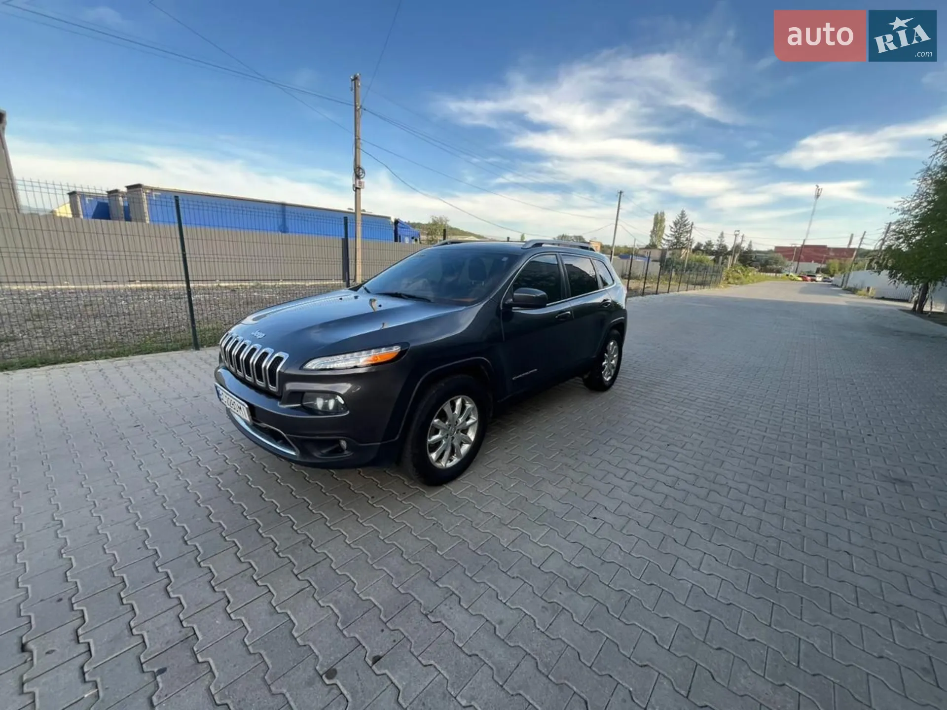 2015 Jeep Cherokee - мініатюра 20