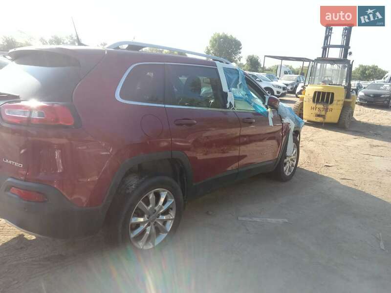 Внедорожник / Кроссовер Jeep Cherokee 2016 в Ровно