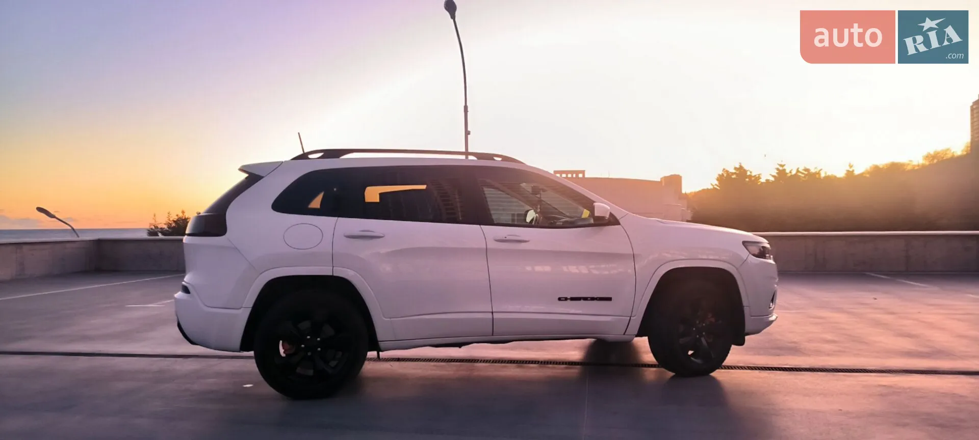 2018 Jeep Cherokee - мініатюра 8