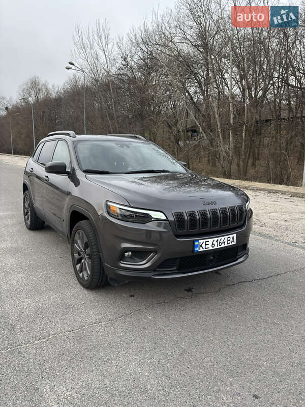 Позашляховик / Кросовер Jeep Cherokee 2021 в Дніпрі