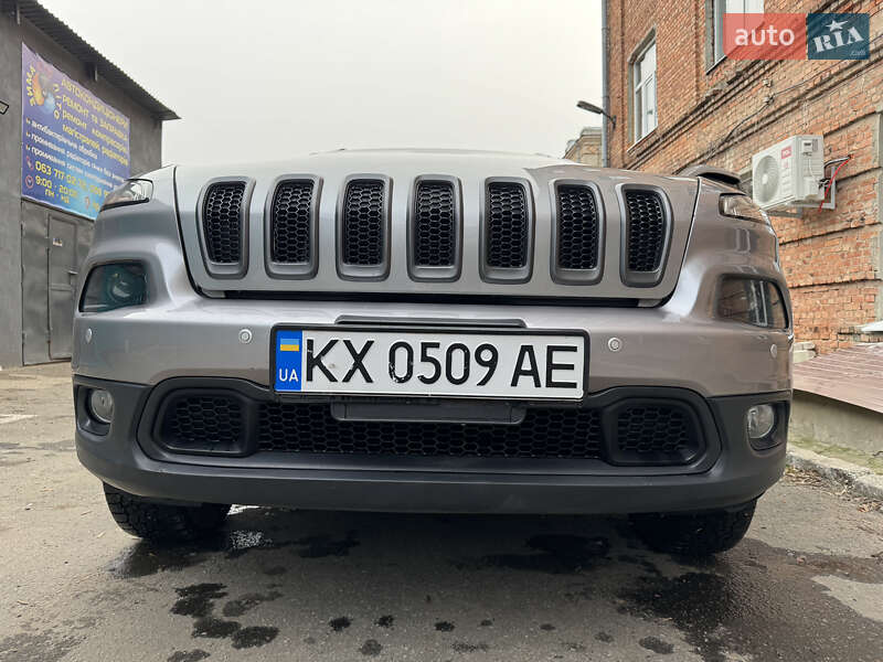 Позашляховик / Кросовер Jeep Cherokee 2016 в Харкові фото 32 Позашляховик / Кросовер Jeep Cherokee 2016 в Харкові