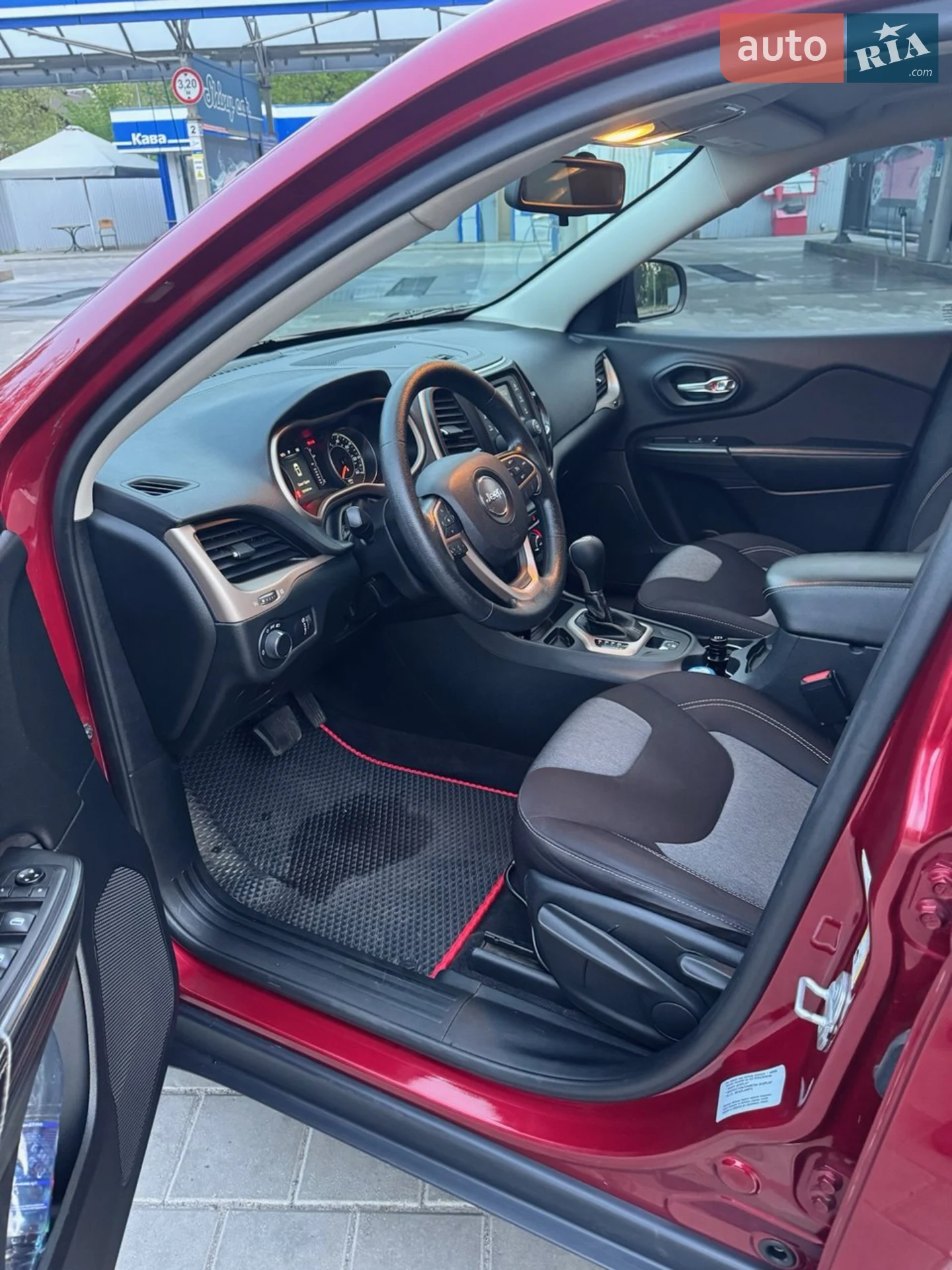 2014 Jeep Cherokee - мініатюра 8