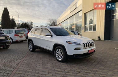 Внедорожник / Кроссовер Jeep Cherokee 2015 в Ровно