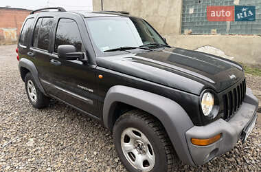 Позашляховик / Кросовер Jeep Cherokee 2005 в Івано-Франківську
