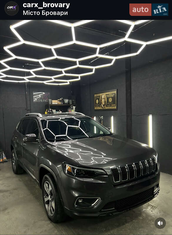 Внедорожник / Кроссовер Jeep Cherokee 2018 в Броварах