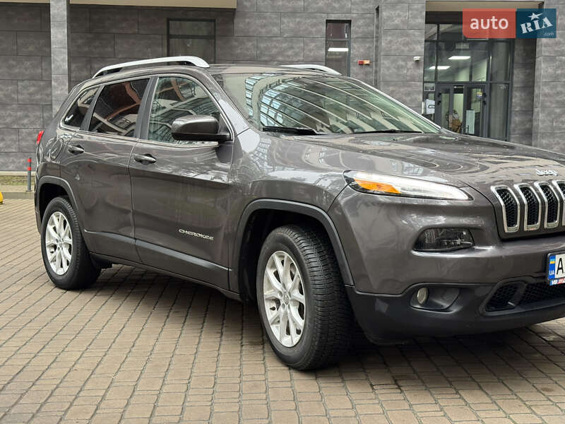 Позашляховик / Кросовер Jeep Cherokee 2017 в Броварах фото 2 Позашляховик / Кросовер Jeep Cherokee 2017 в Броварах