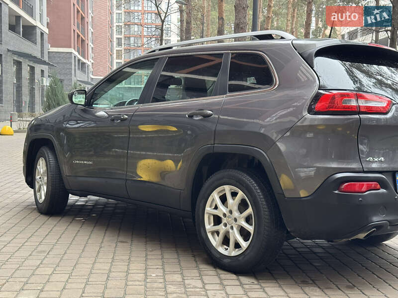 Позашляховик / Кросовер Jeep Cherokee 2017 в Броварах фото 5 Позашляховик / Кросовер Jeep Cherokee 2017 в Броварах