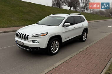 Внедорожник / Кроссовер Jeep Cherokee 2015 в Киеве