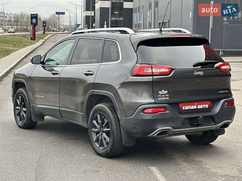 Позашляховик / Кросовер Jeep Cherokee 2014 в Києві