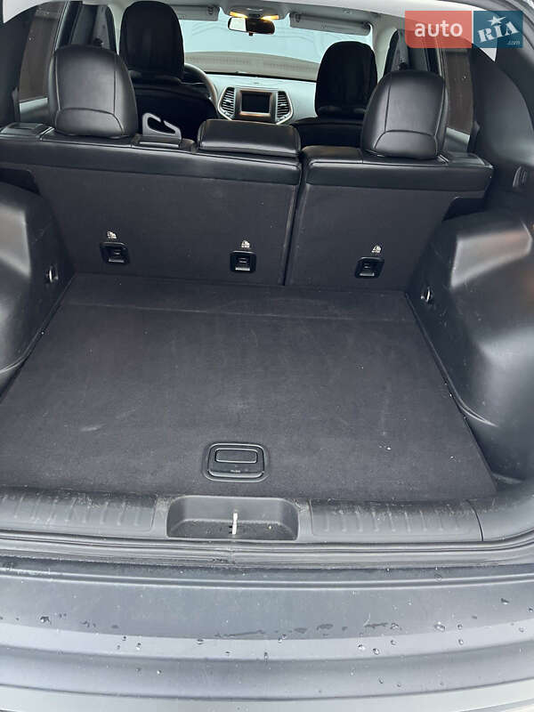 Позашляховик / Кросовер Jeep Cherokee 2018 в Хмільнику