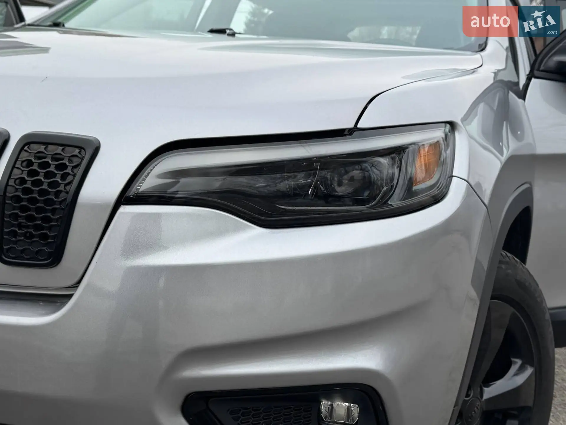 2019 Jeep Cherokee - мініатюра 8