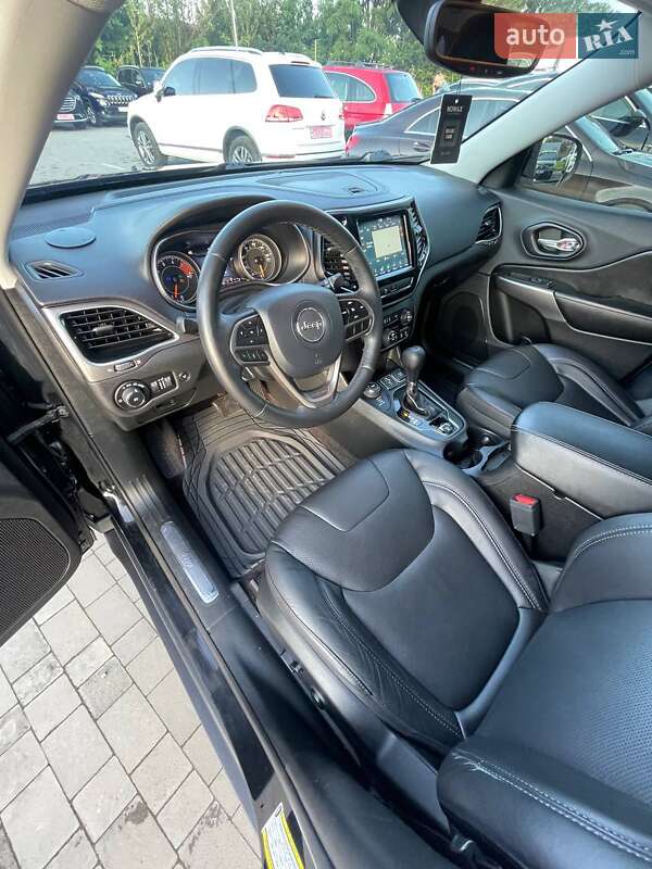 Позашляховик / Кросовер Jeep Cherokee 2018 в Львові