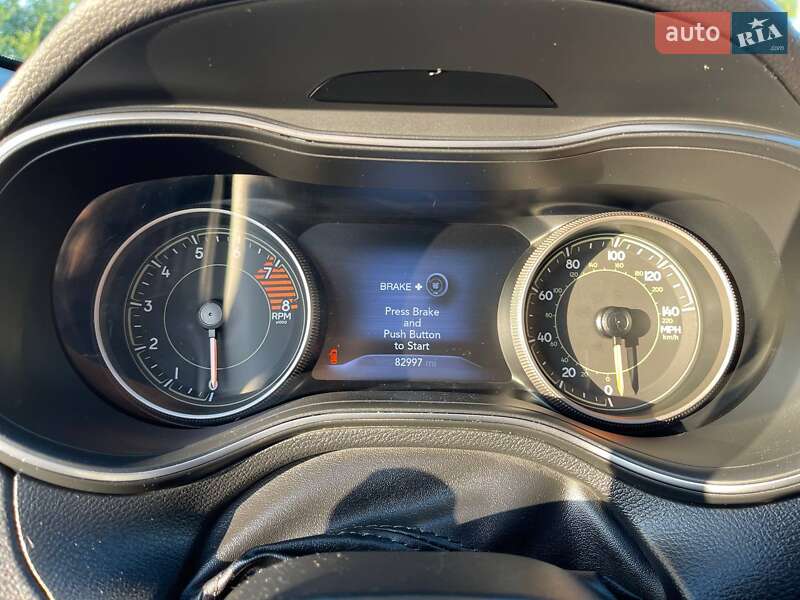 Позашляховик / Кросовер Jeep Cherokee 2018 в Львові