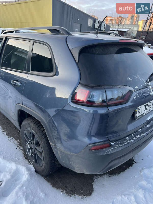 Позашляховик / Кросовер Jeep Cherokee 2019 в Києві фото 5 Позашляховик / Кросовер Jeep Cherokee 2019 в Києві