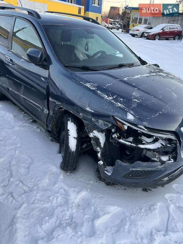 Позашляховик / Кросовер Jeep Cherokee 2019 в Києві фото 8 Позашляховик / Кросовер Jeep Cherokee 2019 в Києві