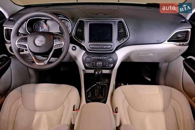 Внедорожник / Кроссовер Jeep Cherokee 2022 в Одессе