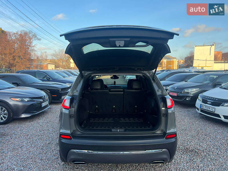 Позашляховик / Кросовер Jeep Cherokee 2020 в Полтаві