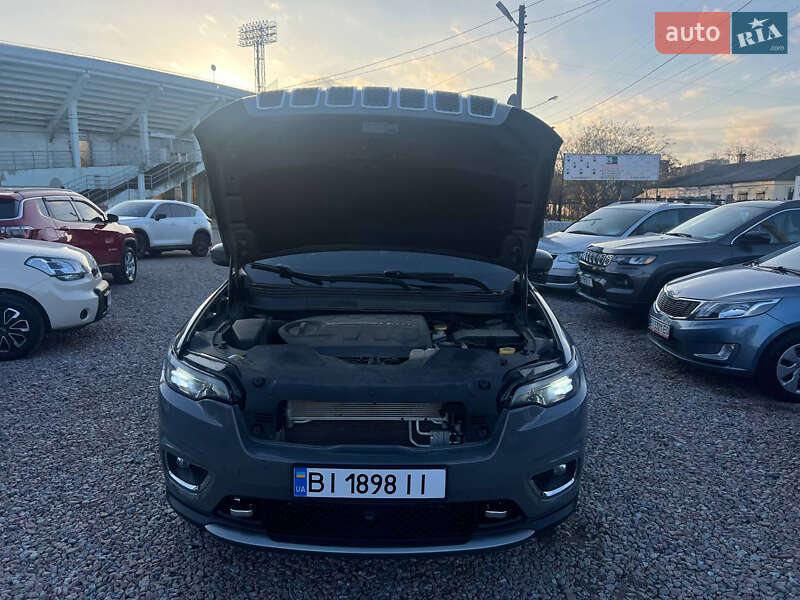 Позашляховик / Кросовер Jeep Cherokee 2020 в Полтаві