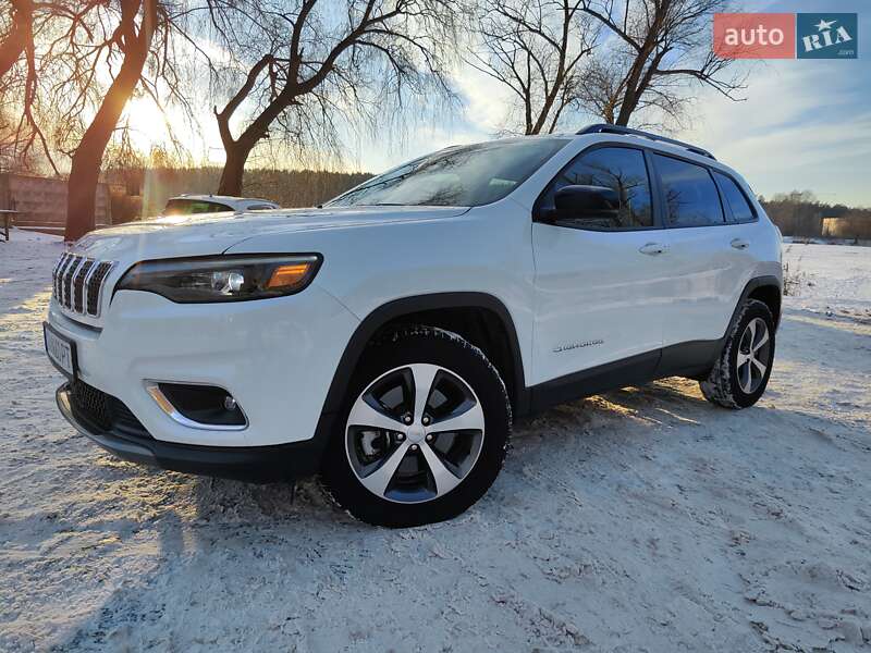 Позашляховик / Кросовер Jeep Cherokee 2022 в Києві