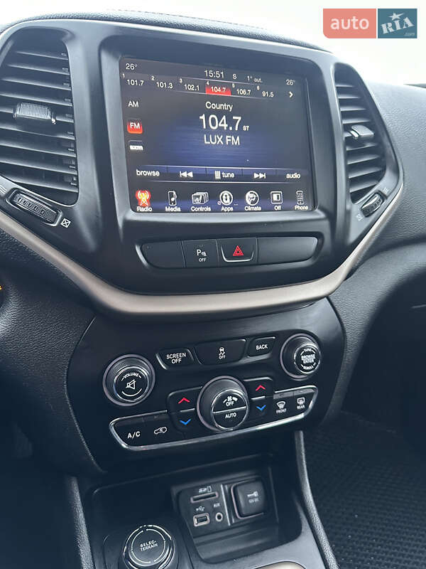 Позашляховик / Кросовер Jeep Cherokee 2017 в Львові