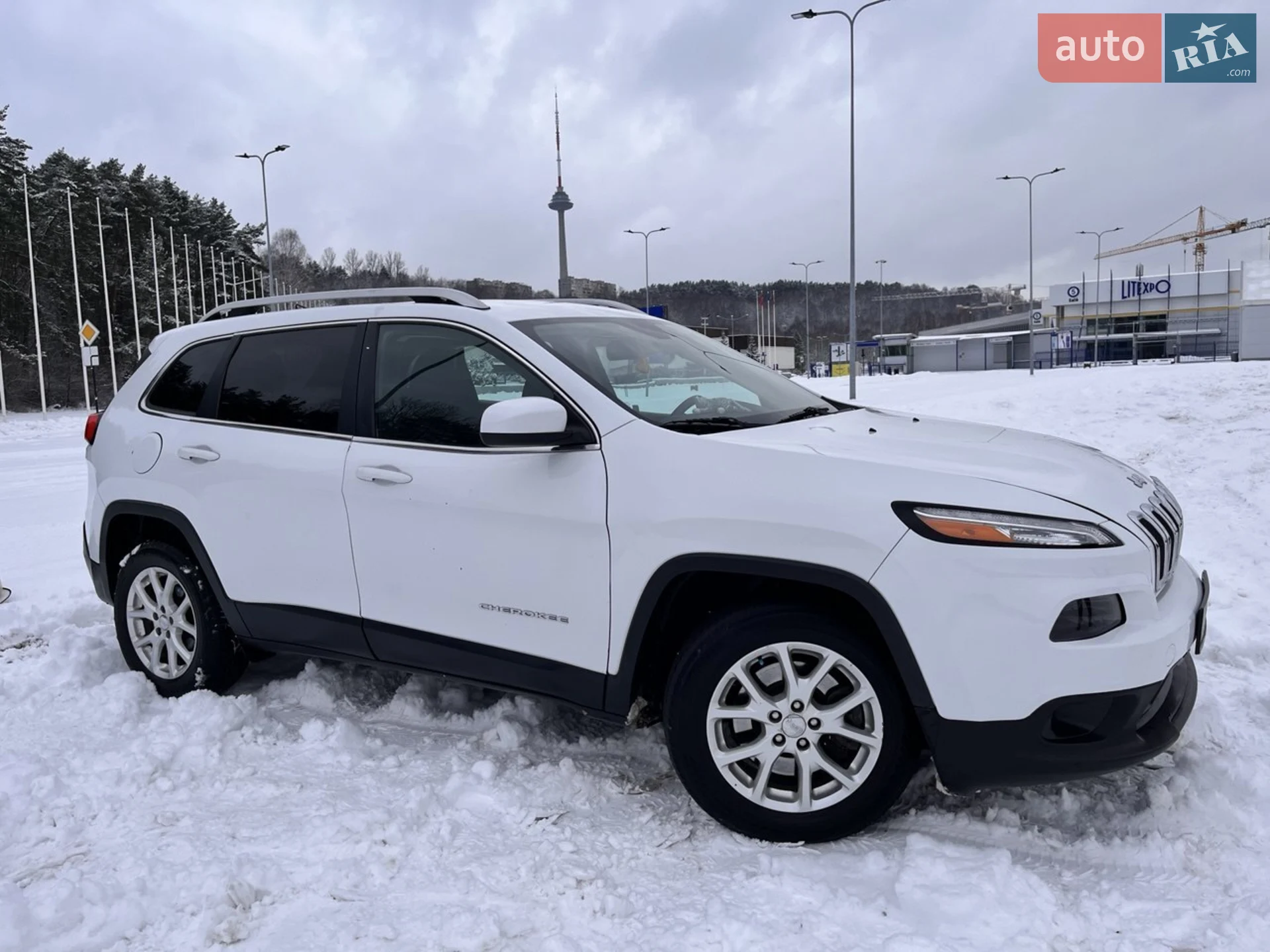 2016 Jeep Cherokee - фото 1