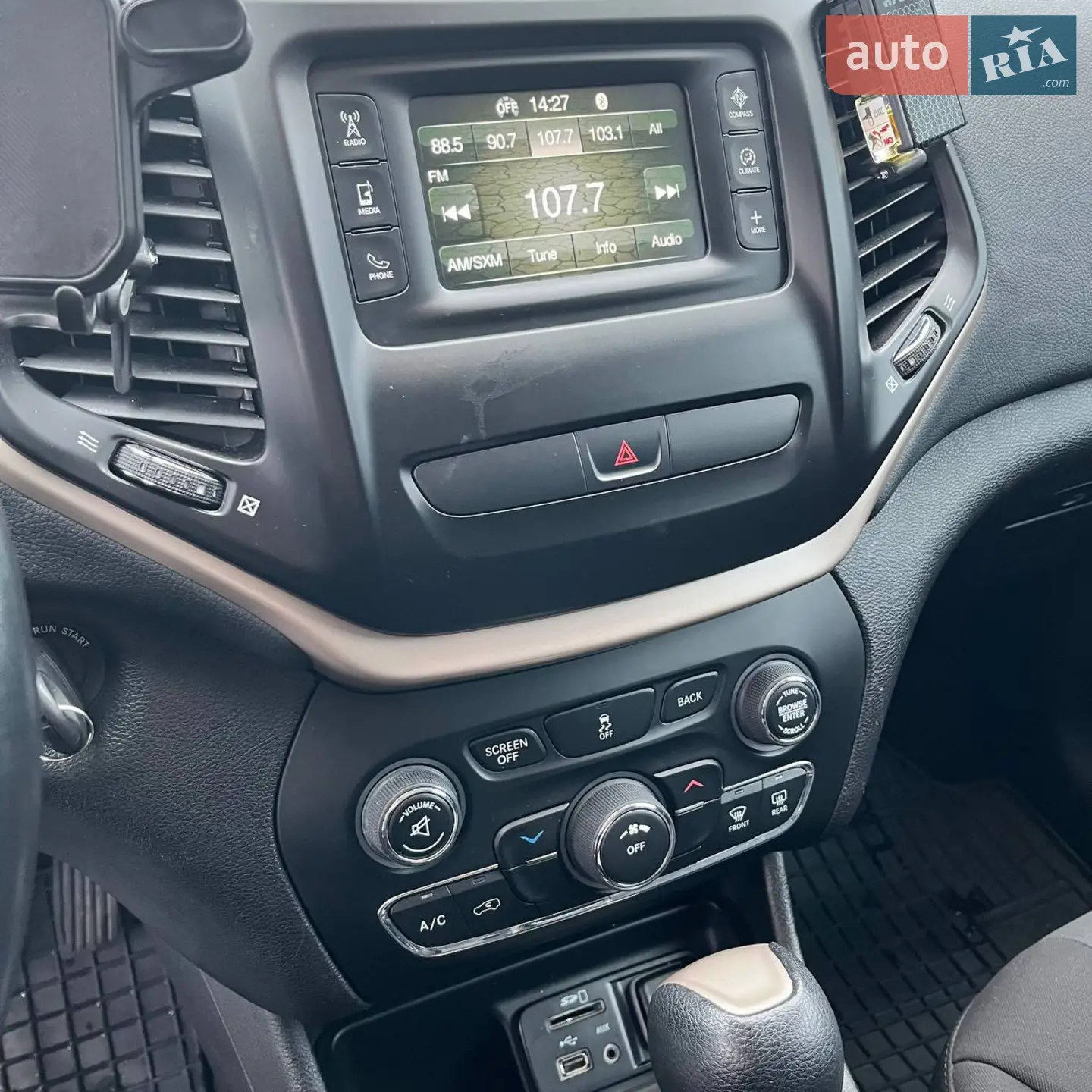 2016 Jeep Cherokee - мініатюра 6