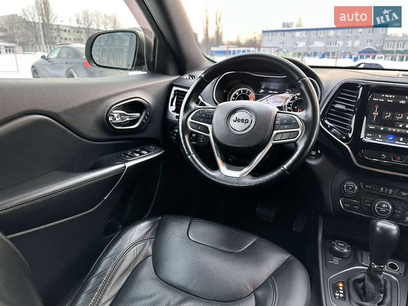 Внедорожник / Кроссовер Jeep Cherokee 2018 в Харькове