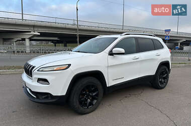 Внедорожник / Кроссовер Jeep Cherokee 2015 в Киеве