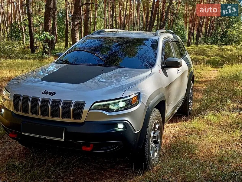 Jeep Cherokee