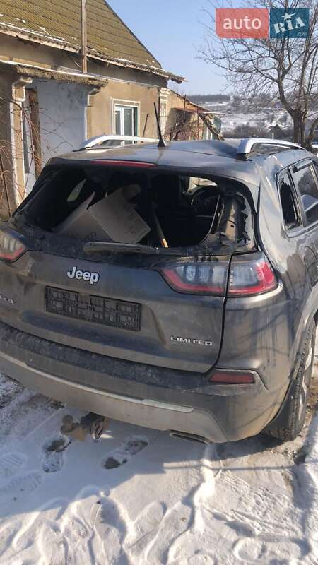 Внедорожник / Кроссовер Jeep Cherokee 2018 в Белгороде-Днестровском