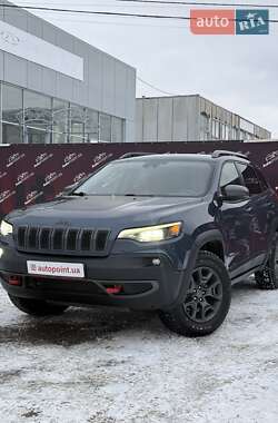 Позашляховик / Кросовер Jeep Cherokee 2019 в Сумах