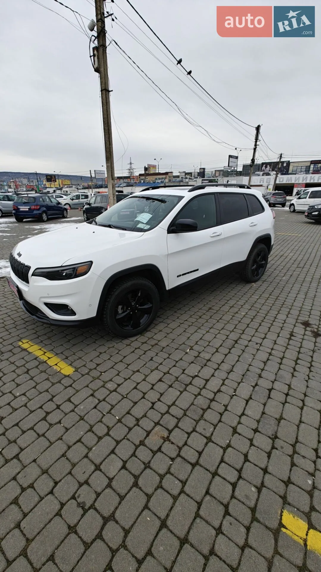 2023 Jeep Cherokee - мініатюра 3