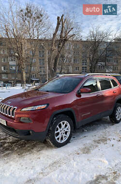 Внедорожник / Кроссовер Jeep Cherokee 2014 в Киеве