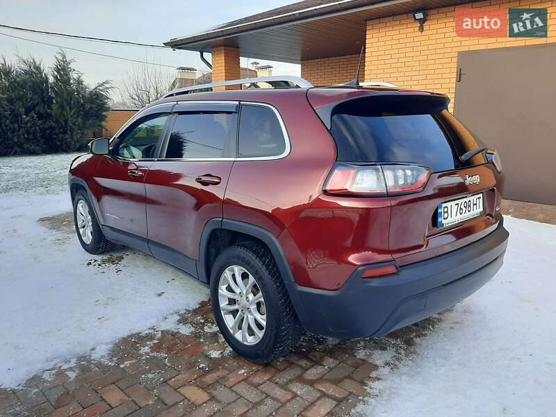 Внедорожник / Кроссовер Jeep Cherokee 2019 в Полтаве