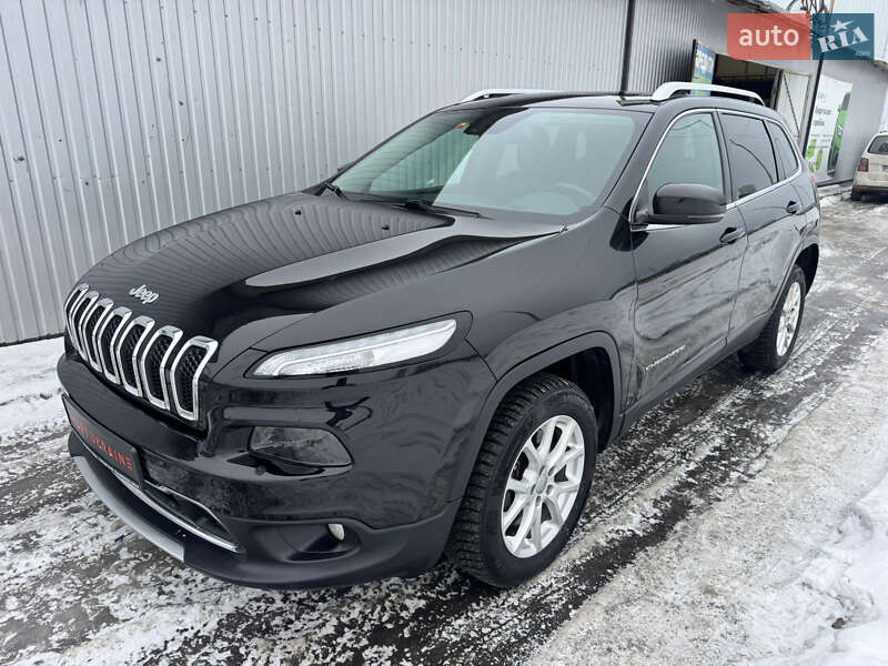 Внедорожник / Кроссовер Jeep Cherokee 2015 в Киеве