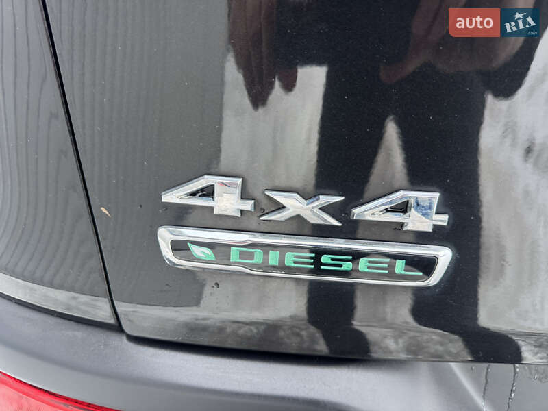 Внедорожник / Кроссовер Jeep Cherokee 2015 в Киеве