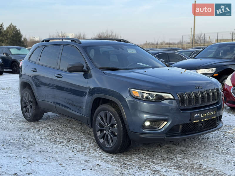 Jeep Cherokee 2020