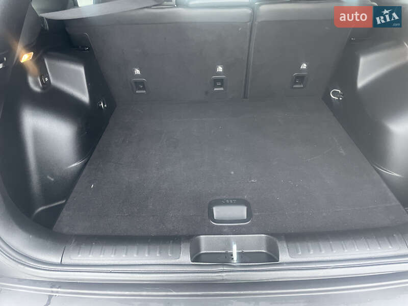 Внедорожник / Кроссовер Jeep Cherokee 2021 в Чернигове