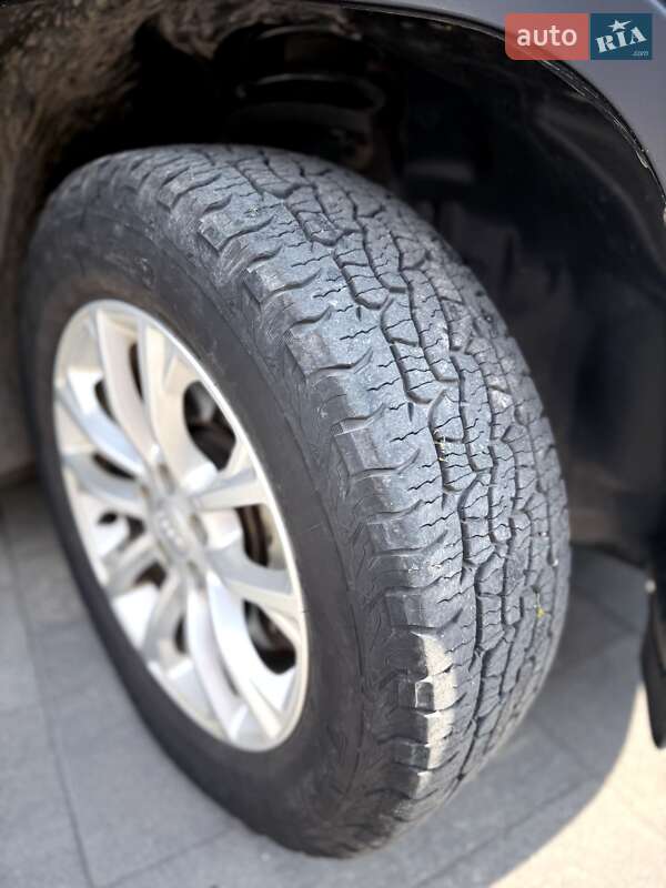 Внедорожник / Кроссовер Jeep Cherokee 2019 в Житомире