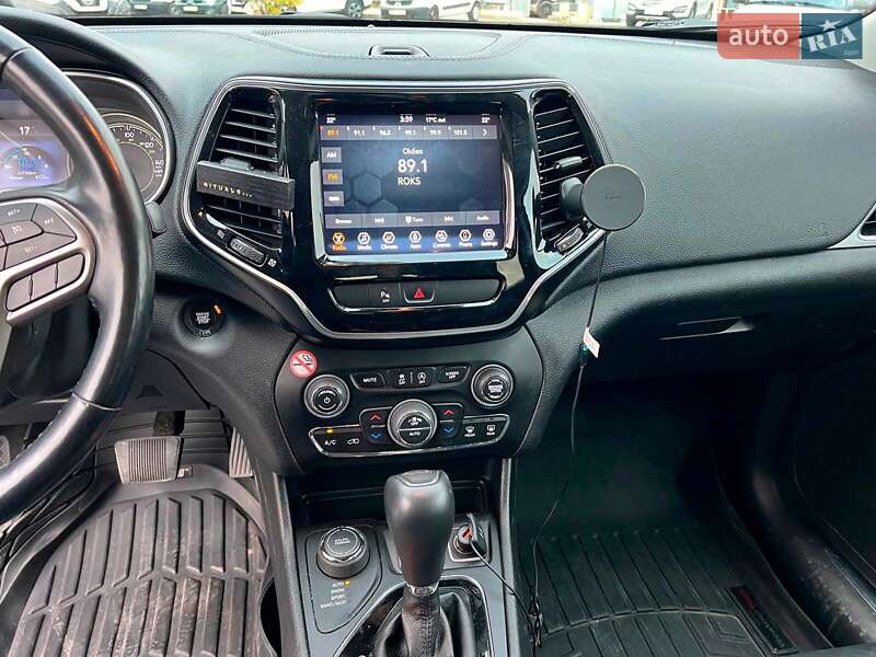 Внедорожник / Кроссовер Jeep Cherokee 2020 в Львове фото 28 Внедорожник / Кроссовер Jeep Cherokee 2020 в Львове