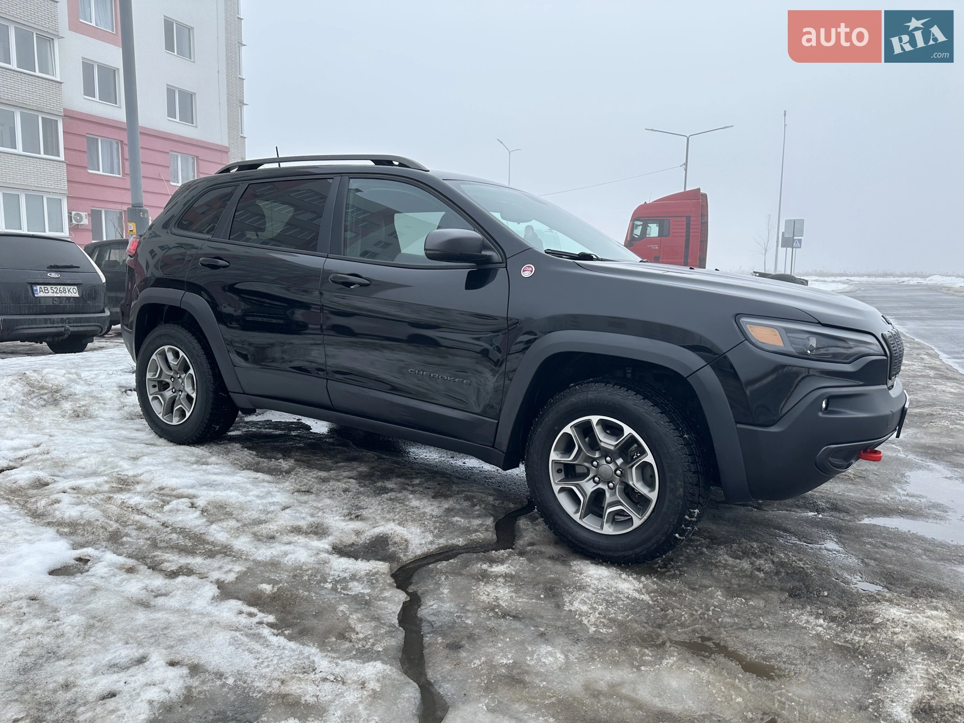 2019 Jeep Cherokee - мініатюра 3