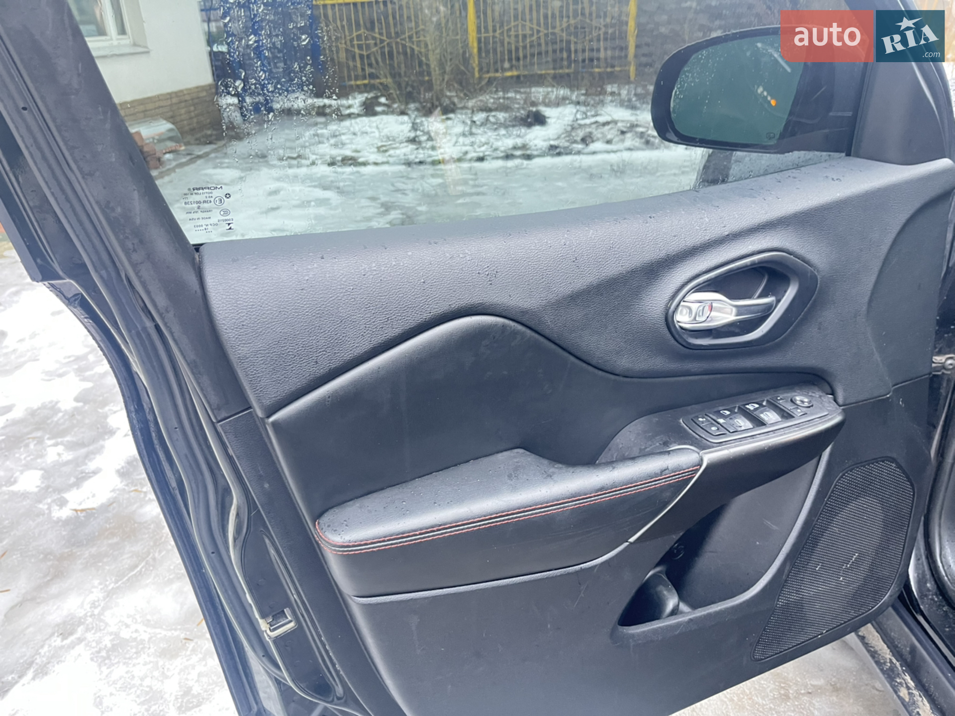 2018 Jeep Cherokee - мініатюра 8