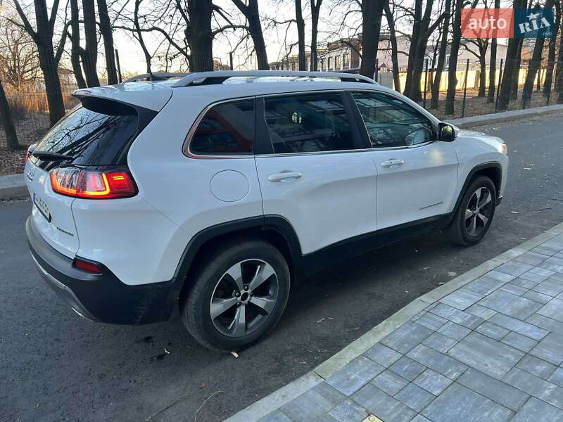 Внедорожник / Кроссовер Jeep Cherokee 2020 в Чернигове