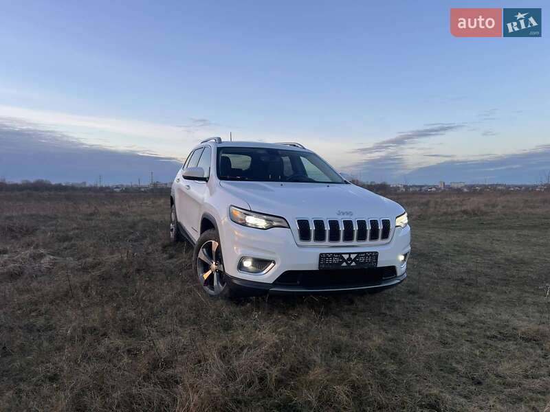 Внедорожник / Кроссовер Jeep Cherokee 2020 в Чернигове