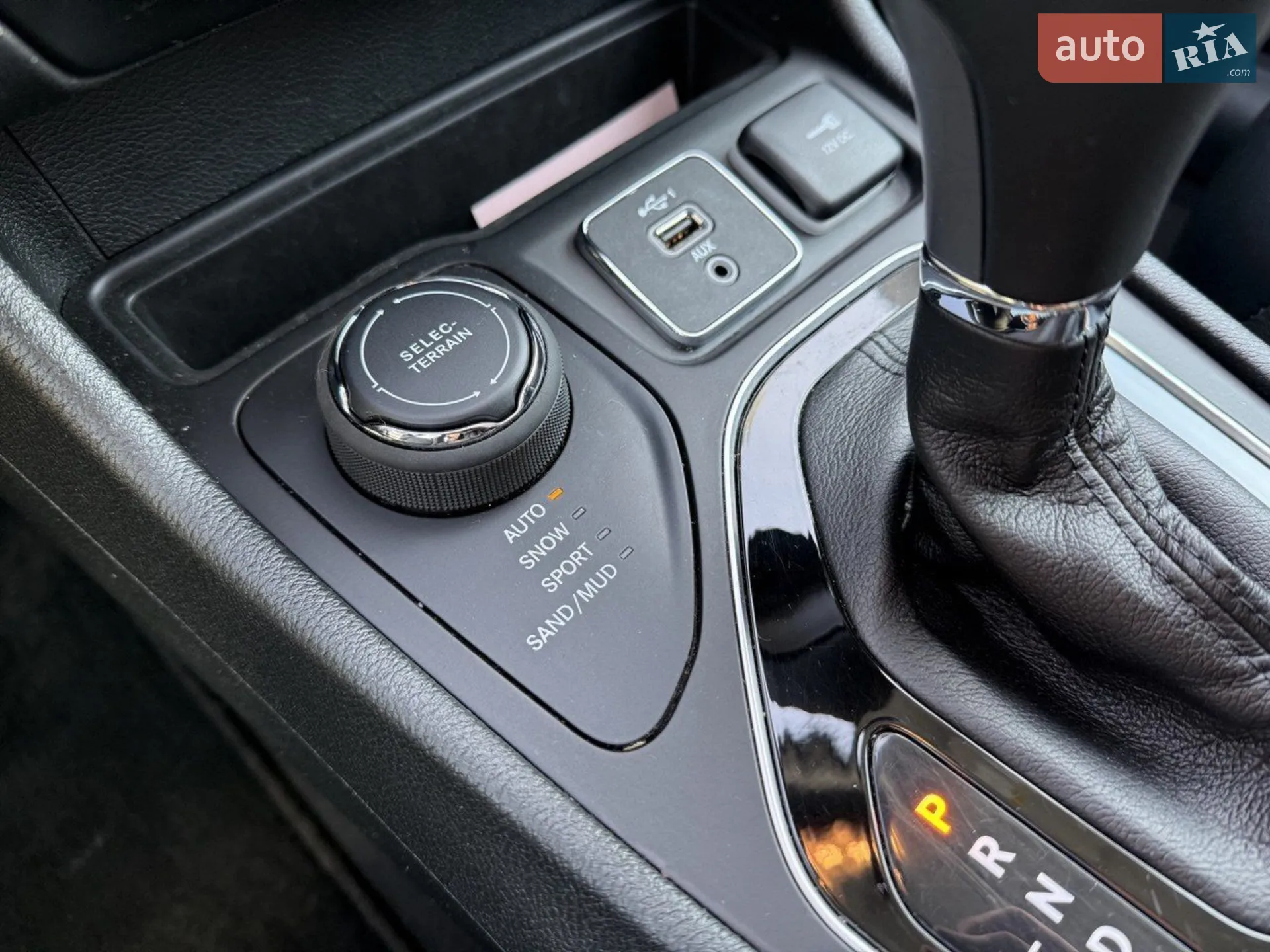 2022 Jeep Cherokee - мініатюра 14