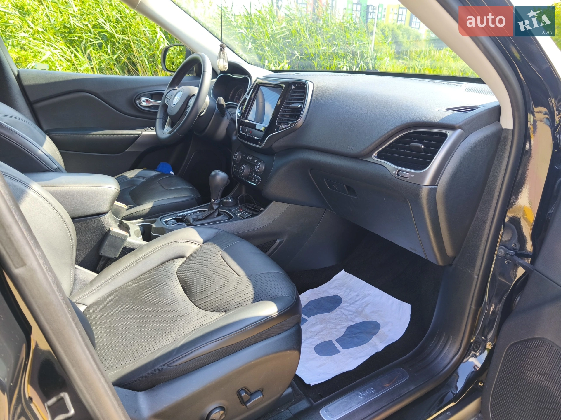 2018 Jeep Cherokee - мініатюра 17